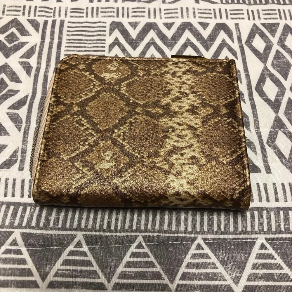 A Bathing Ape Bape Snakeskin Wallet Size Free
